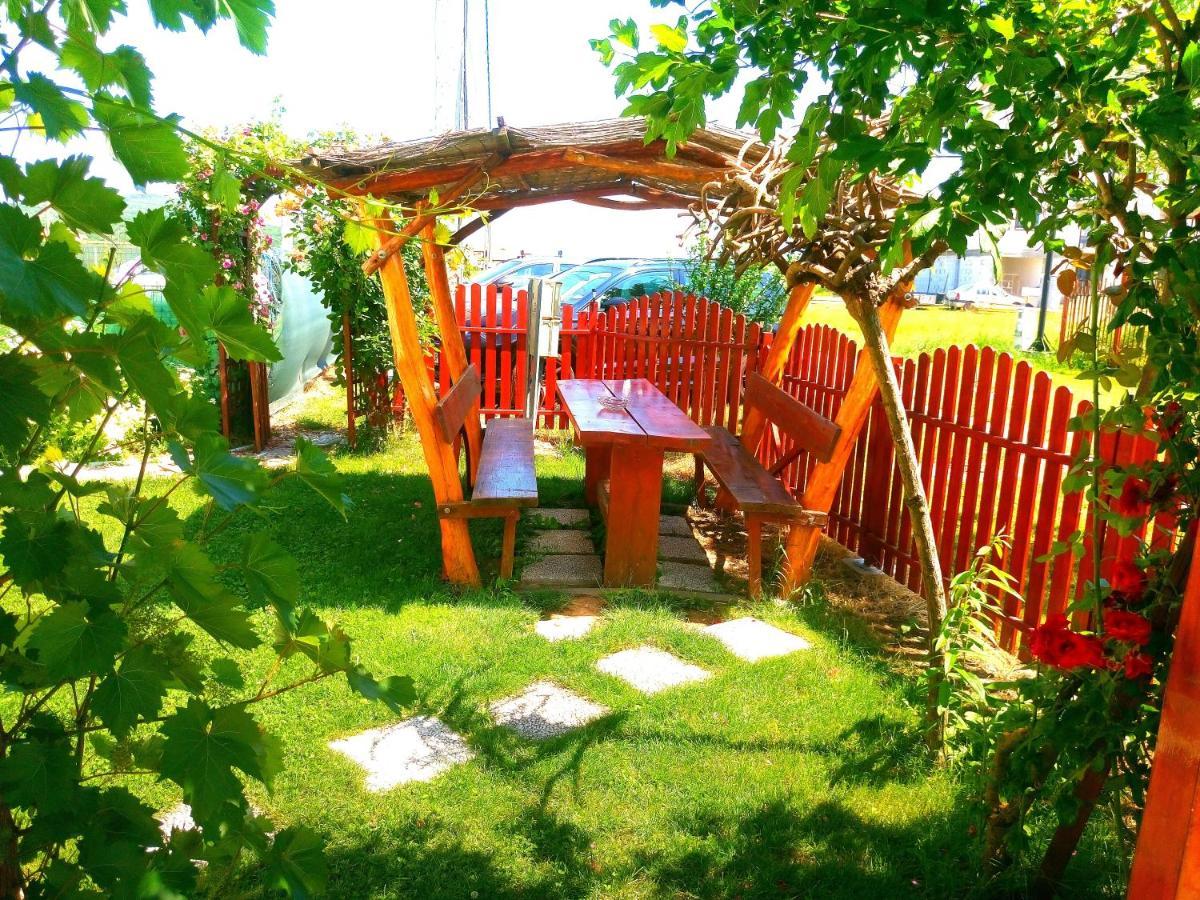 Teo Guest Rooms Baile Felix Ngoại thất bức ảnh